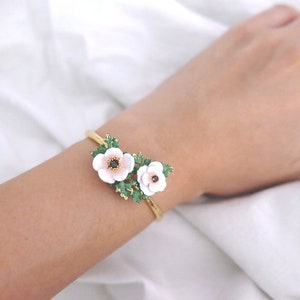 Anemone Bangle White , Flower Ring , Anemone flower image 1