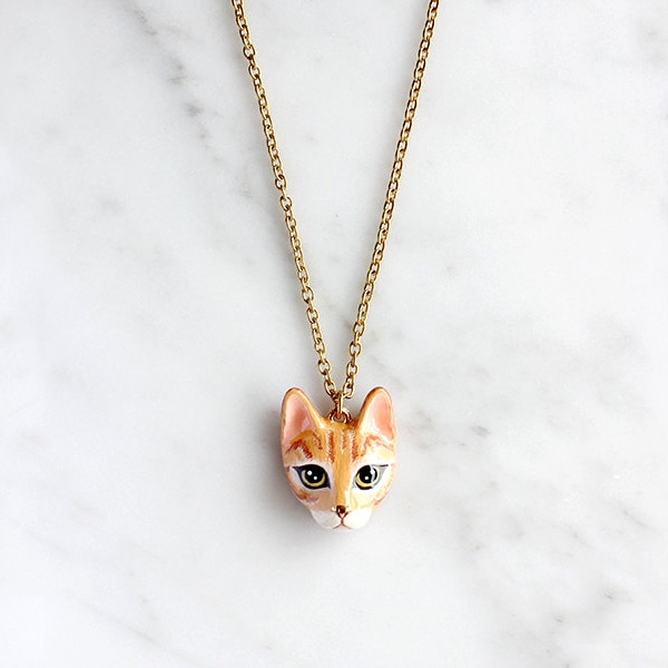 Chompoo Cat Necklace, Orange cat