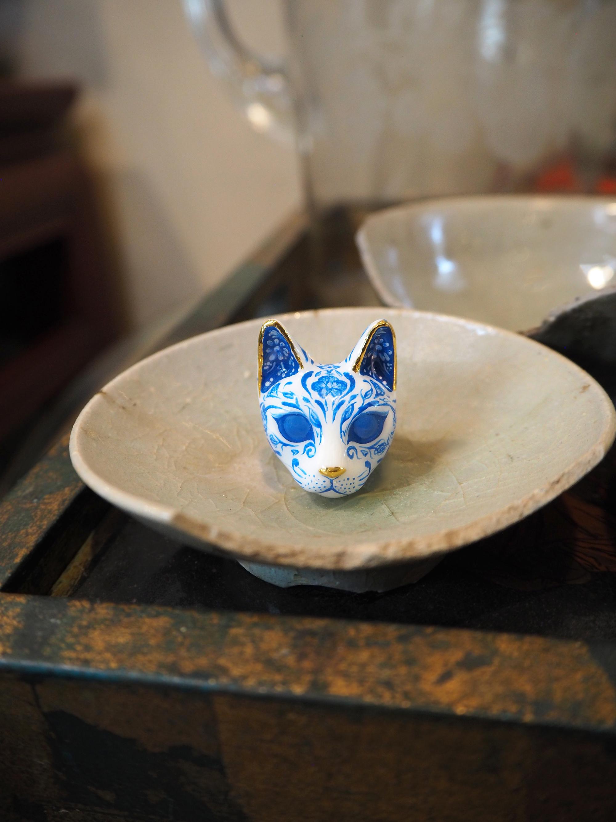 Maew Calm Cat Ring, Maewmarch, Blue and White, Cat Jewelry, Arts ...