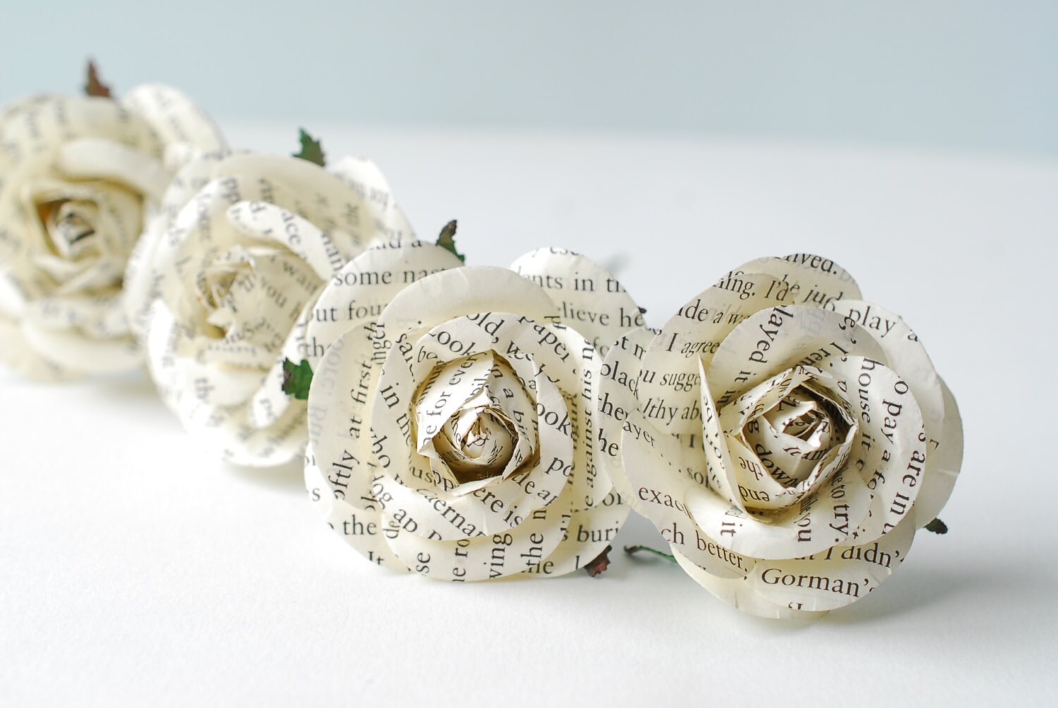 How to Make Vintage Paper Roses - finding mandee