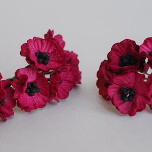 Paper flower, Centerpieces, paper poppy flowers DIY supplies for decoration; 50 pieces of poppy, black pollen, dark red color.
