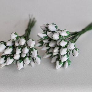 Paper Flower, DIY paper flowers, small flower for gift decoration; small budding rose, size 0.5x0.8 cm., white color.