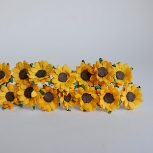 Paper Flower, centerpiece, wedding supplies, DIY decoration, small sunflowers, handmade flowers, 50 pieces  size 2.5 cm, yellow color