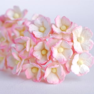 Small Paper Flower, 100 pieces Hydrangea flower, 2cm., pale pink brush cream color.