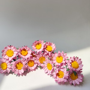 Paper Flower, Centerpieces, DIY making, 50 pcs. small daisy flower size 3 cm. yellow pollen, pink color. handmade flower image 1