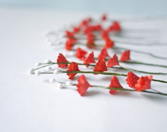 Paper Flower, 20 pcs. Red color, Baby Breath size 1 cm. with pollen.