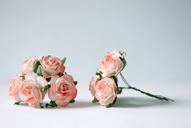 Paper Flower,50 pieces mini rose size 2.5-3 cm. peach brush whtie color.