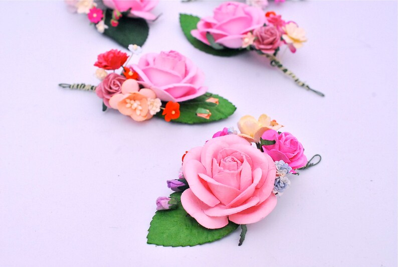 2tone white pink and pink roses pale pink centerpiece Paper Flower Bouquets budding roses and green leaf. 10 pcs. creeping lady