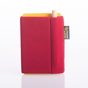 Minimale portemonnee, rode portemonnee, creditcardhouder, billfold portemonnee, elastische portemonnee, slank en minimalistisch, modern design, P-portemonnee