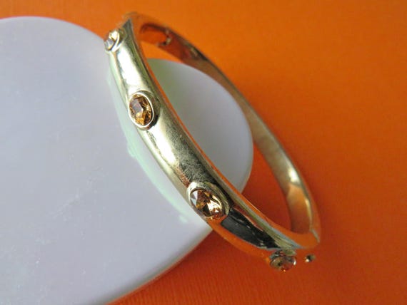 Vintage Monet Hinged Bangle: Gilded Peach Rhinest… - image 5