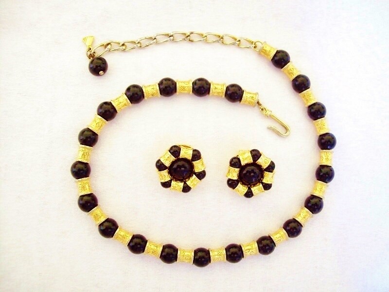 Ensemble Bijoux Liz Claiborne - Boucles D'Oreilles, Bracelet, Collier - Neuf Avec Étiquettes