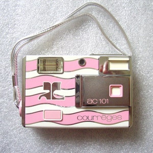 Courreges Courrèges Camera Bag Red | Grailed Courreges Courrèges Camera Bag Red | Grailed