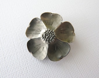 STUART NYE – Small sterling silver Cherokee Rose brooch handmade and signed