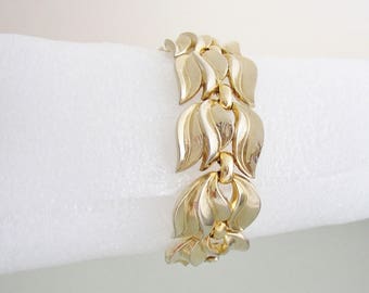 TRIFARI Alfred Philippe – Retro style bracelet gold wash metal tulip shaped solid links Pat. Pend.