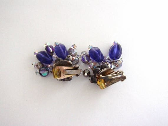 HOBÉ – Clip on earrings with dangles purple plast… - image 7