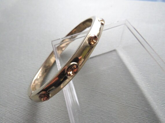 Vintage Monet Hinged Bangle: Gilded Peach Rhinest… - image 6