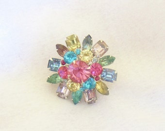 CORO – Domed 3-layer round brooch prong set with multi colored rhinestones hand made