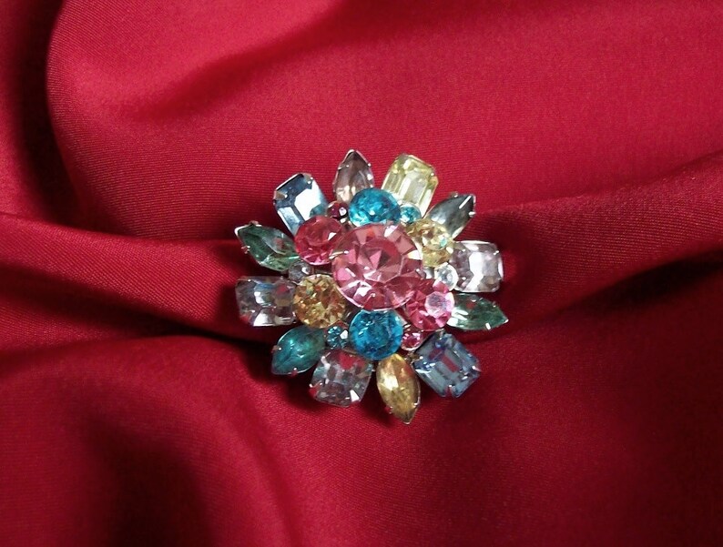 CORO Domed 3-layer round brooch prong set with multi colored rhinestones hand made image 2