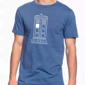 TARDIS Doctor Who shirt in UNISEX sizes - Fun adult shirt