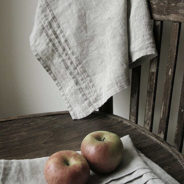 Linen tea towels set of 2- kitchen favors- dish towel- prewashed and softened