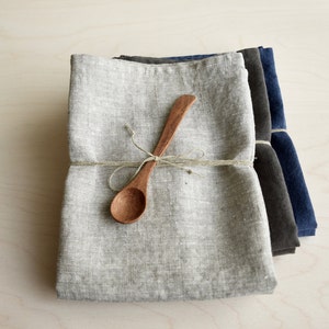 Linen Tea Towels gift set of 2- gift for her- light natural linen color kitchen towels- set with wooden spoon