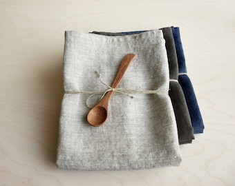Linen Tea Towels gift set of 2- gift for her- light natural linen color kitchen towels- set with wooden spoon