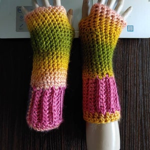Fingerless Cuff Gloves