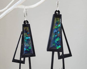 Pendientes cósmicos de galaxias cósmicas de galaxia geométrica impresa en 3D llenas de resina de gancho de plata esterlina trapezoide ingeniero declaración de la ciencia cuelgue la joyería de tallo