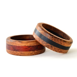 Whiskey barrel wedding ring, Wooden ring engraved, His and Hers rings, Wood engagement ring, Matching couples rings, Wooden ring set