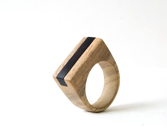 Walnut and ebony wood ring, Bar wood ring, Rustic wooden ring, Minimalist wood ring design, Eco-friendly wood ring women, Men's promise ring