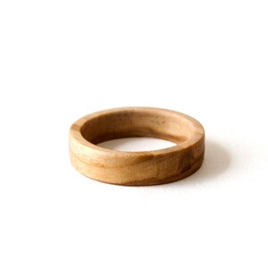 Wood wedding band, wood ring set, couple rings, Red sandalwood and olive wood ring set image 2