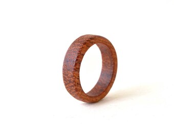 Anillo de madera de wengué, anillo de compromiso de madera, anillos de promesa de madera para parejas, alianza de boda sencilla para mujer, anillo de madera para hombre, anillo de madera con grabado