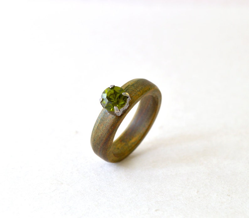 Green sandalwood ring, Swarovski gem, engagement ring, sandalwood, Swarovski ring image 3