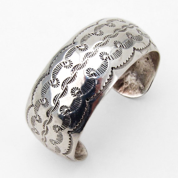 Navajo Patterned Cuff Bracelet Sterling Silver - image 1