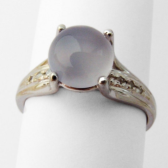 Lavender Chalcedony Cabochon Ring 14K White Gold … - image 1