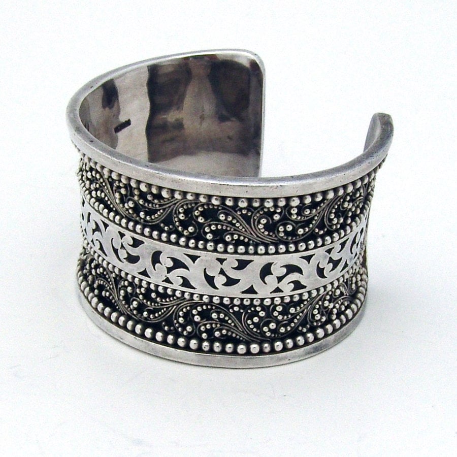 Lois hill 2024 cuff bracelet