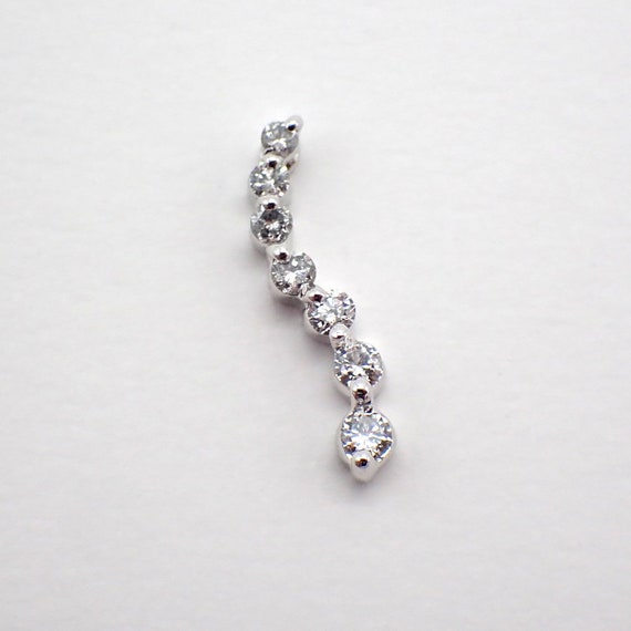 Curve Design Diamond Pendant 10K White Gold - image 1