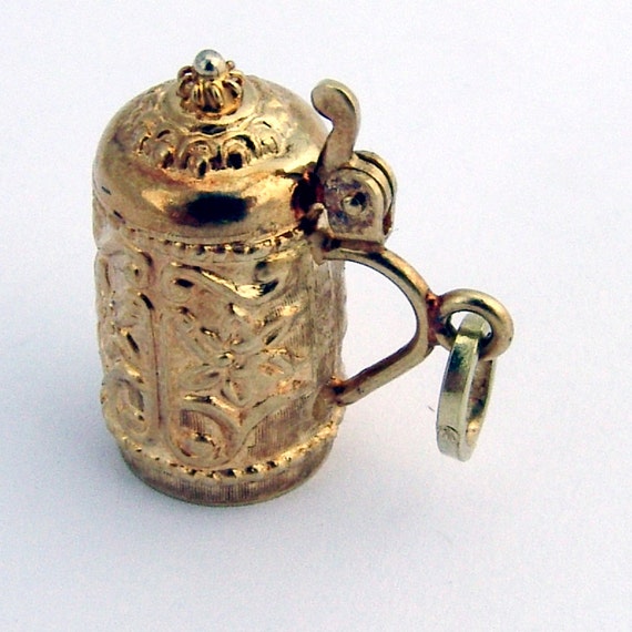 Vintage Tankard Charm 14 K Gold 585 - image 1