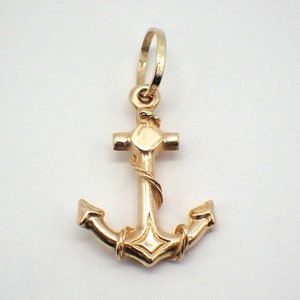 Fouled Anchor Pendant 14K Gold