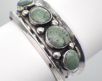 Brazalete Navajo en Plata de Ley con Turquesa Verde Pálido