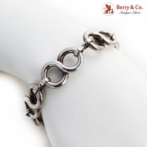Bold Figure 8 Link Bracelet Sterling Silver 1950 Mexico