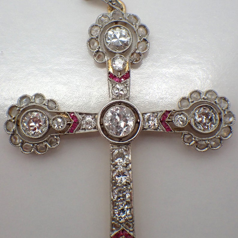 Antique Diamond Cross Pendant Necklace Platinum Topped Gold image 4