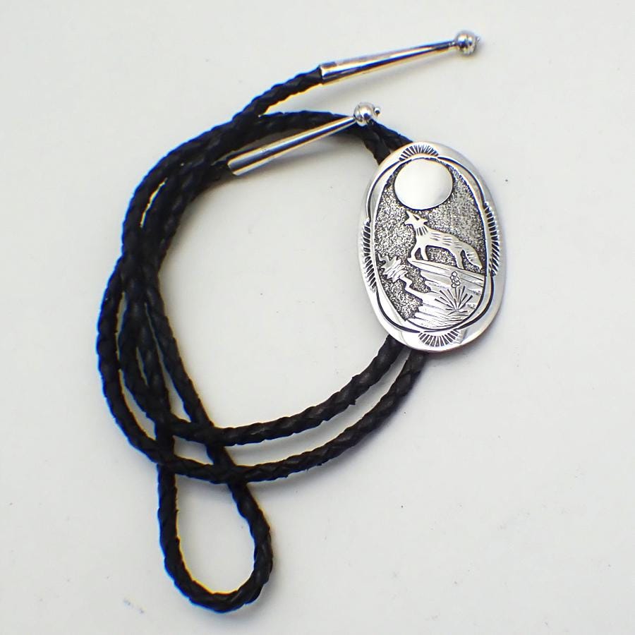 Cravatta Bolo Western Cowboy Con Lupo - Bronzo E Argento - Per Rodeo O