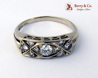 Art Deco Cocktail Ring 14 K White Gold Diamonds