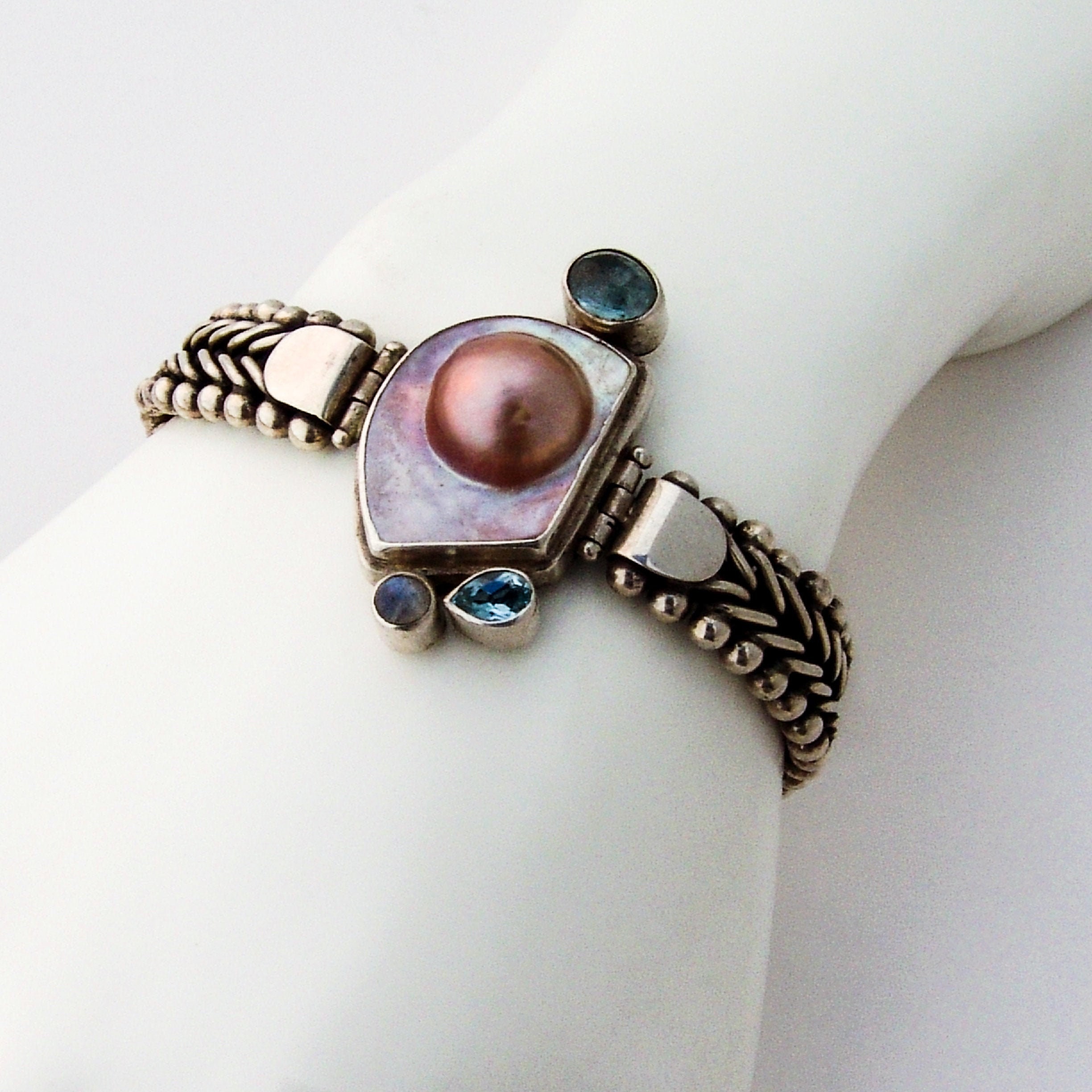 Eleganza mabe on sale pearl bracelet