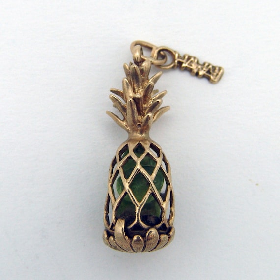 Hawaiian Pineapple Charm Pendant Peridot 14K Yell… - image 1