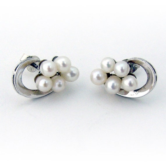 Cultured Pearl Teardrop Earrings 14 K White Gold