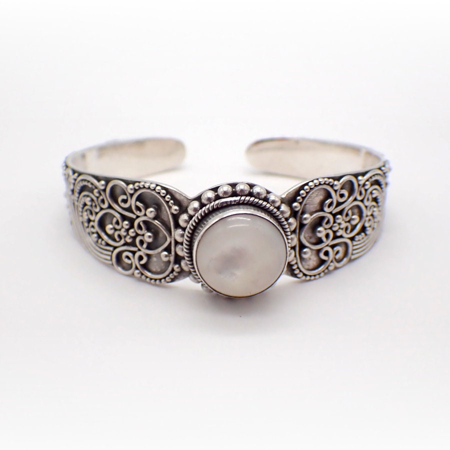 Suarti Cuff Bracelet Sterling Silver Mother of Pearl Indonesia