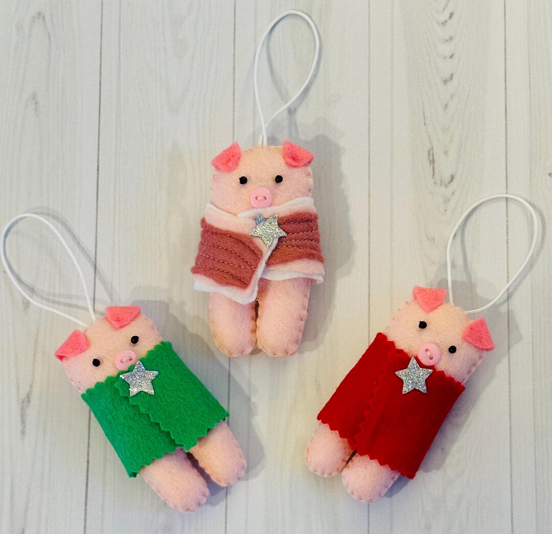 Cute Handmade Felt Pigs in Blankets Decorations, Christmas Tree Pigs in