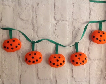 Halloween pumpkin garland, pumpkin bunting, felt garland